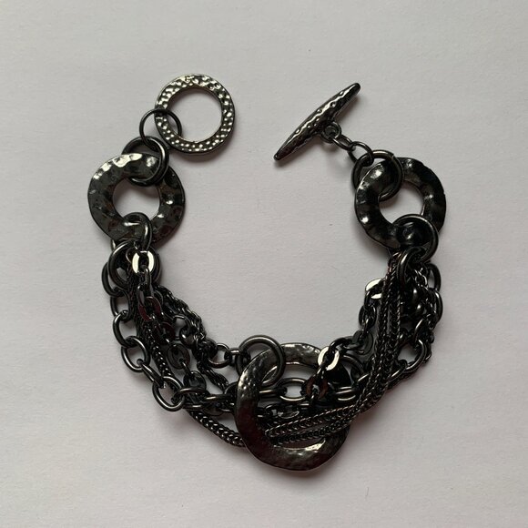 Gun Metal Multi Strand Link Chains Bracelet - Picture 5 of 6